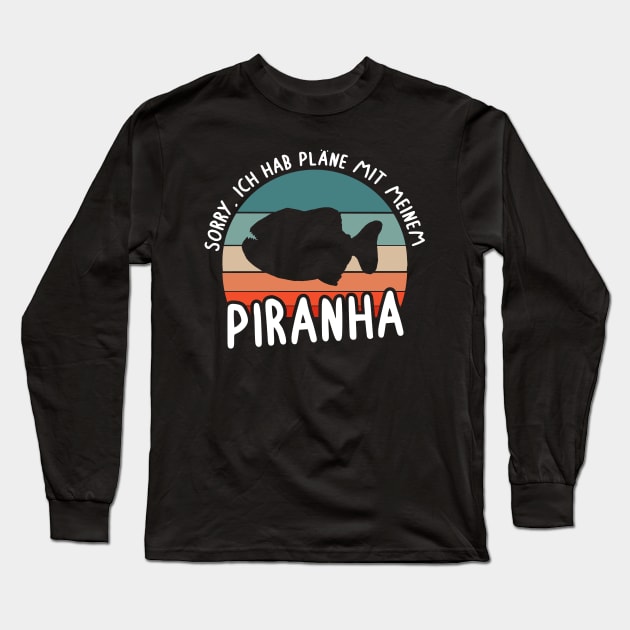 Zähne Piranha fleischfressender Fisch Unterwasser Long Sleeve T-Shirt by FindYourFavouriteDesign